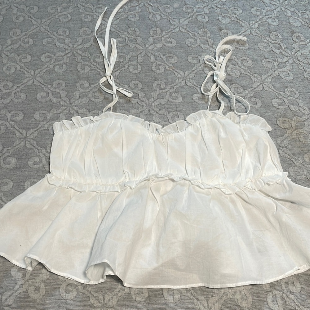 SHEIN white top